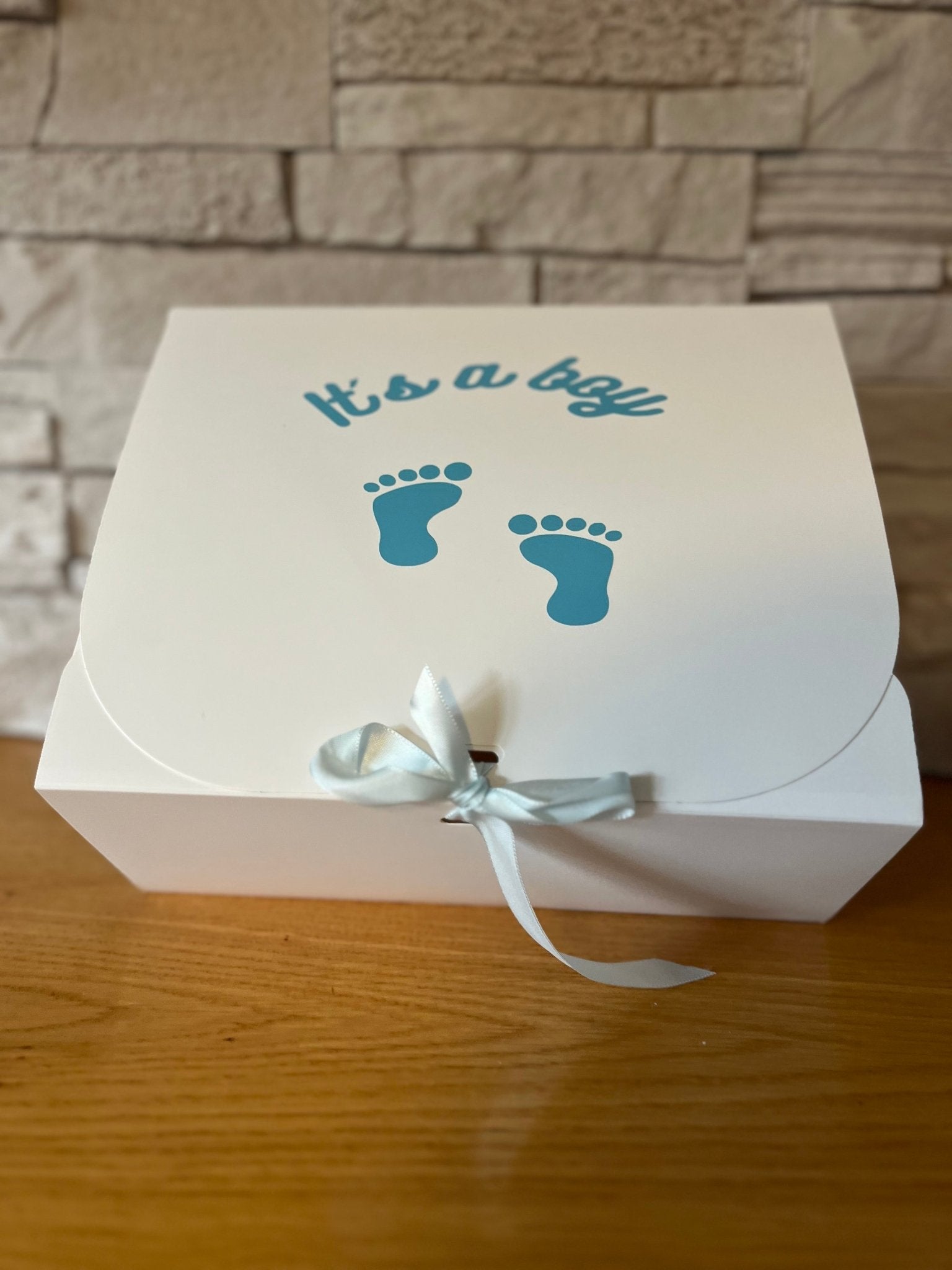 Baby Geschenkbox „It’s a Boy“ – Überraschungsbox zur Geburt - Hexenwerk25